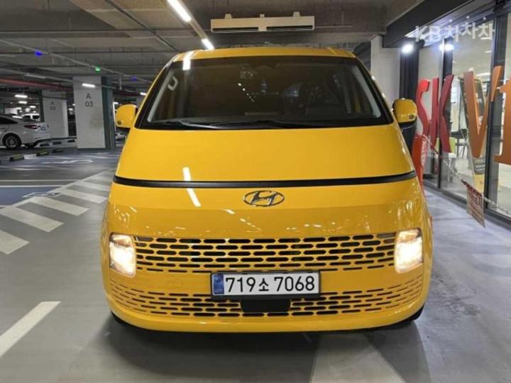 Hyundai Staria — miniaturë 4