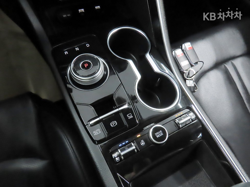Kia K5 — miniaturë 14