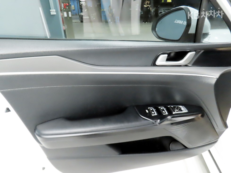 Kia K5 — miniaturë 15