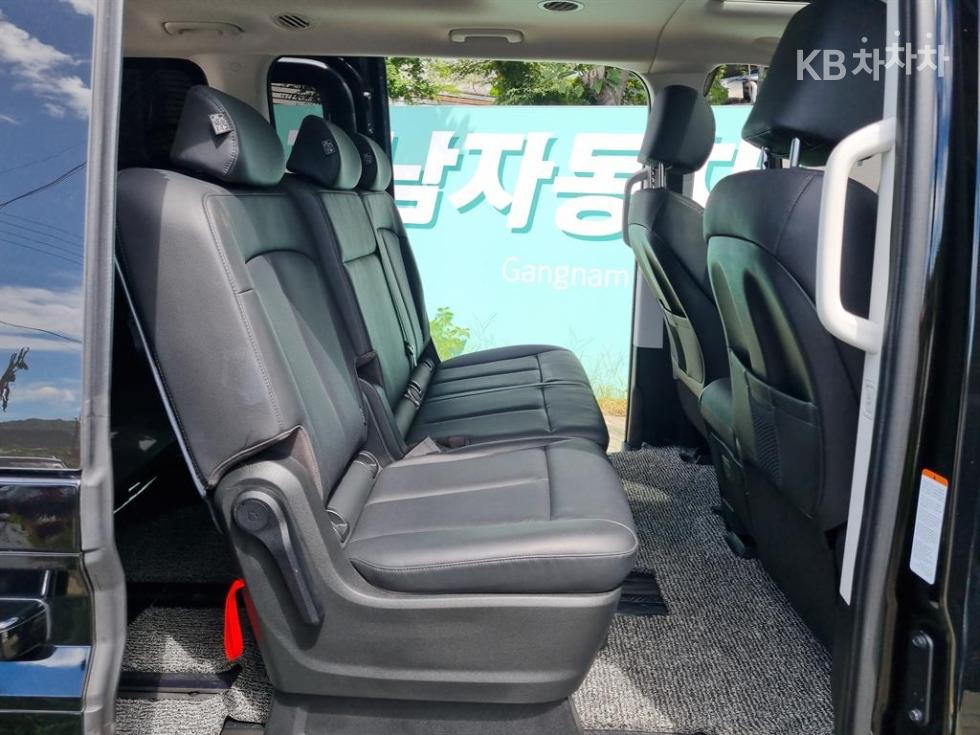 Hyundai Staria — miniaturë 11