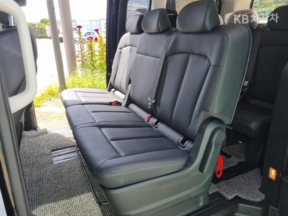 Hyundai Staria — miniaturë 12