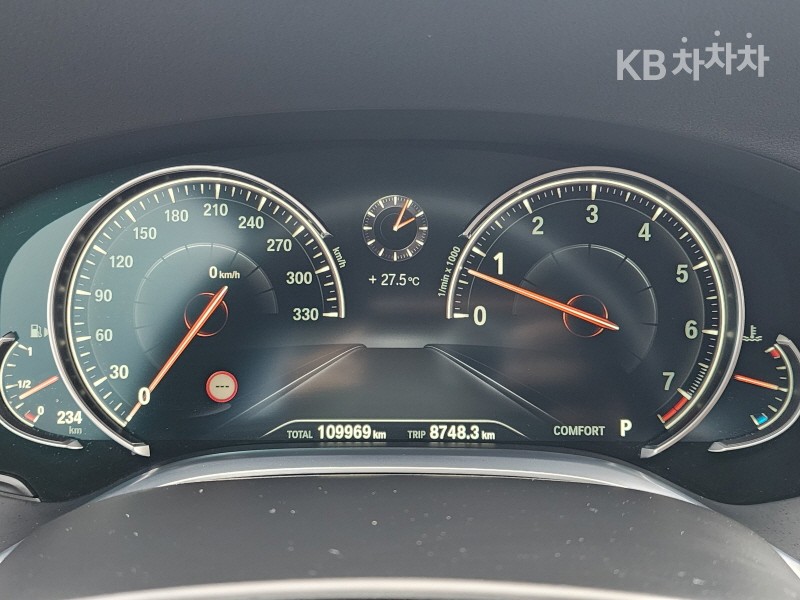 BMW 7er — miniaturë 6