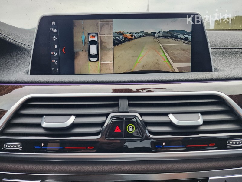 BMW 7er — miniaturë 14