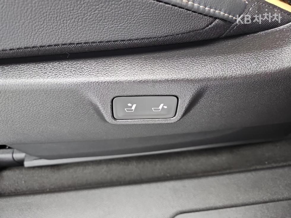 Kia Carnival — miniaturë 13