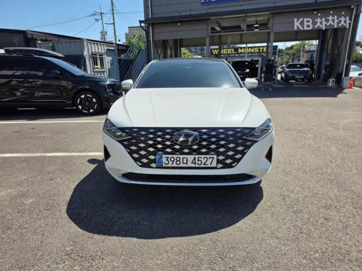 Hyundai Grandeur 3.0 LPi 익스클루시브 — foto 1