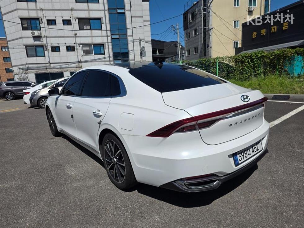 Hyundai Grandeur — miniaturë 3