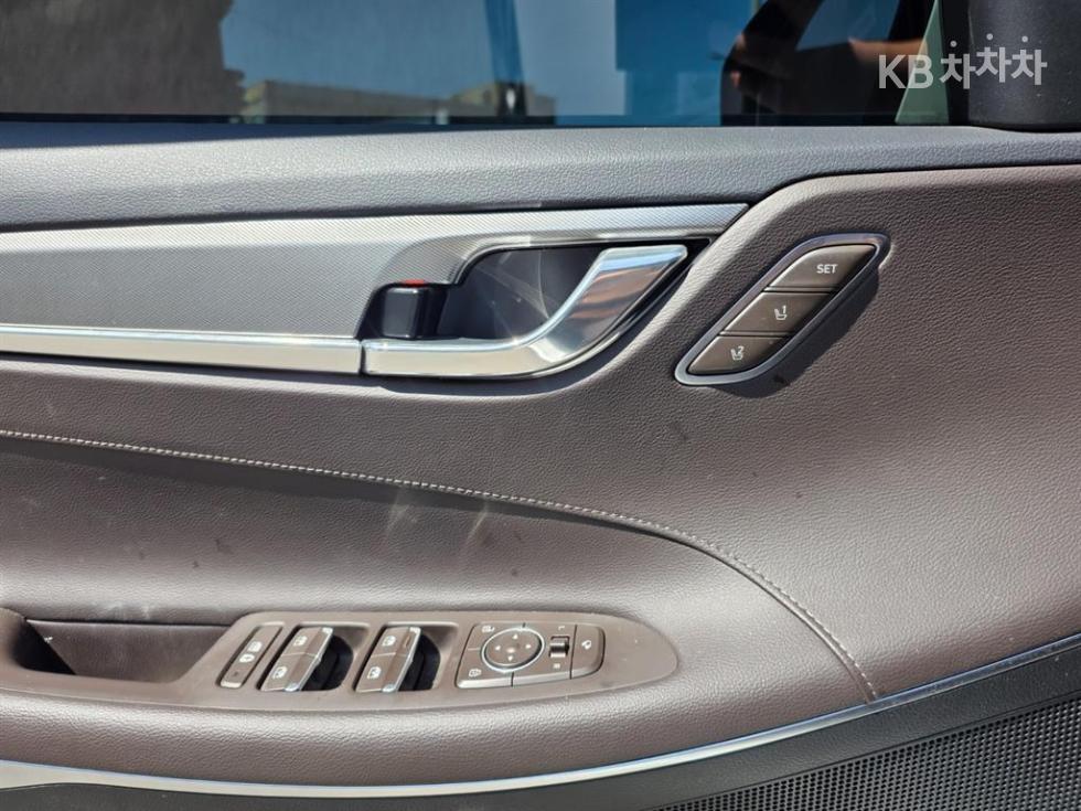 Hyundai Grandeur — miniaturë 14