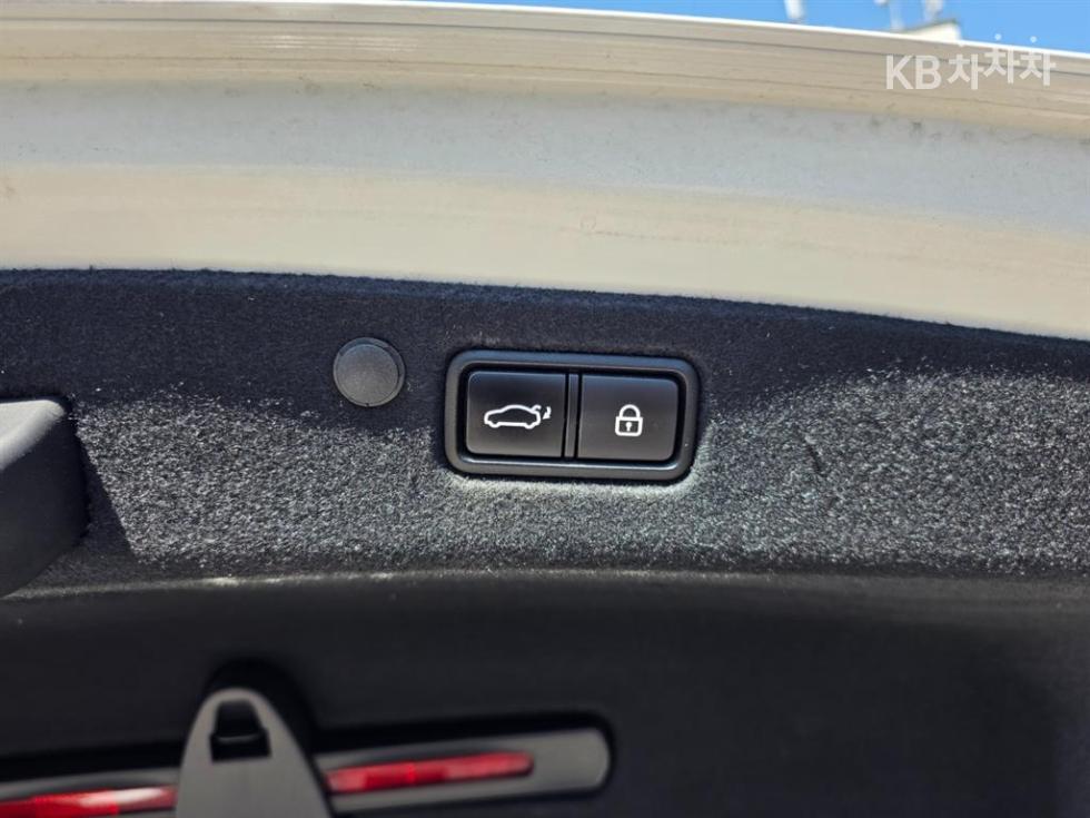 Hyundai Grandeur — miniaturë 18