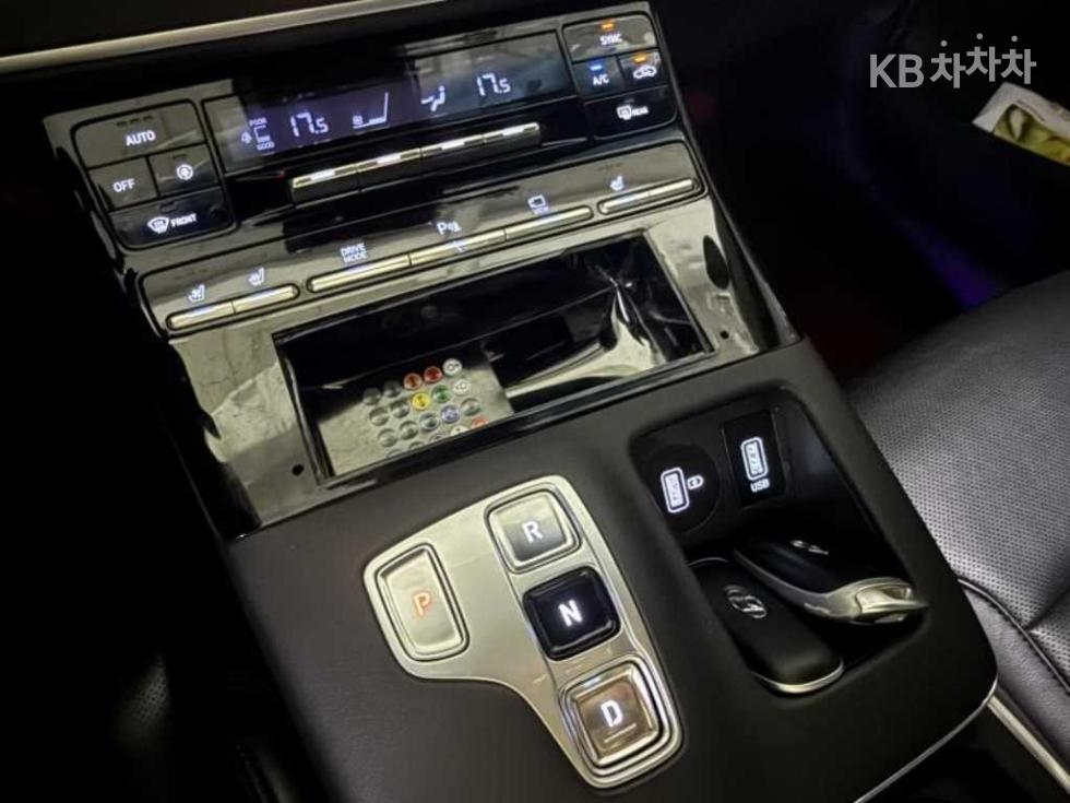 Hyundai Grandeur — miniaturë 9