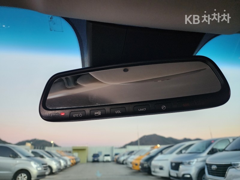Kia K9 — miniaturë 15