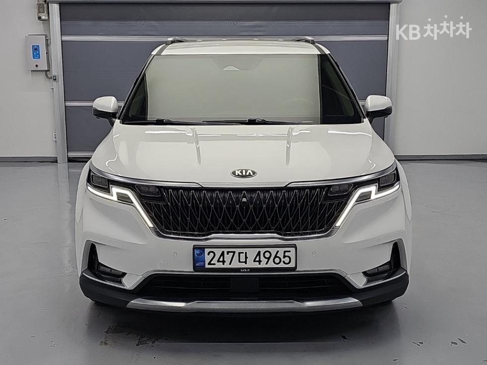 Kia Carnival — miniaturë 2