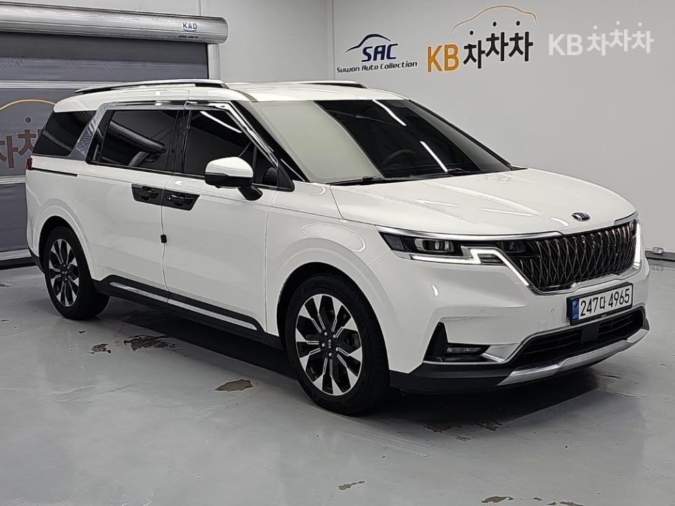 Kia Carnival — miniaturë 4