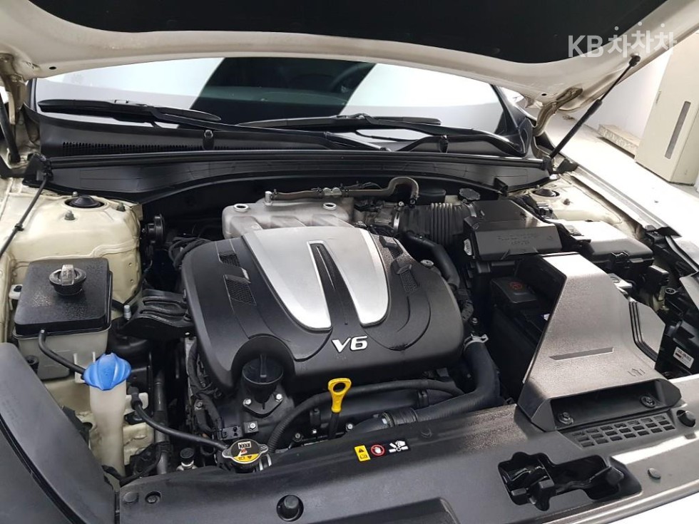 Kia K7 — miniaturë 6