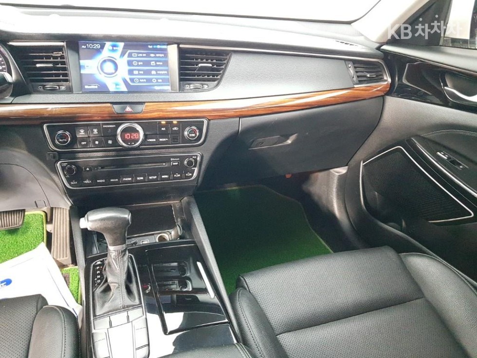 Kia K7 — miniaturë 10