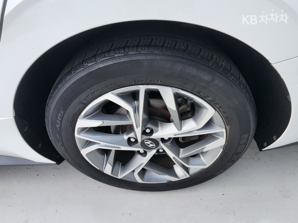 Hyundai Sonata — miniaturë 17