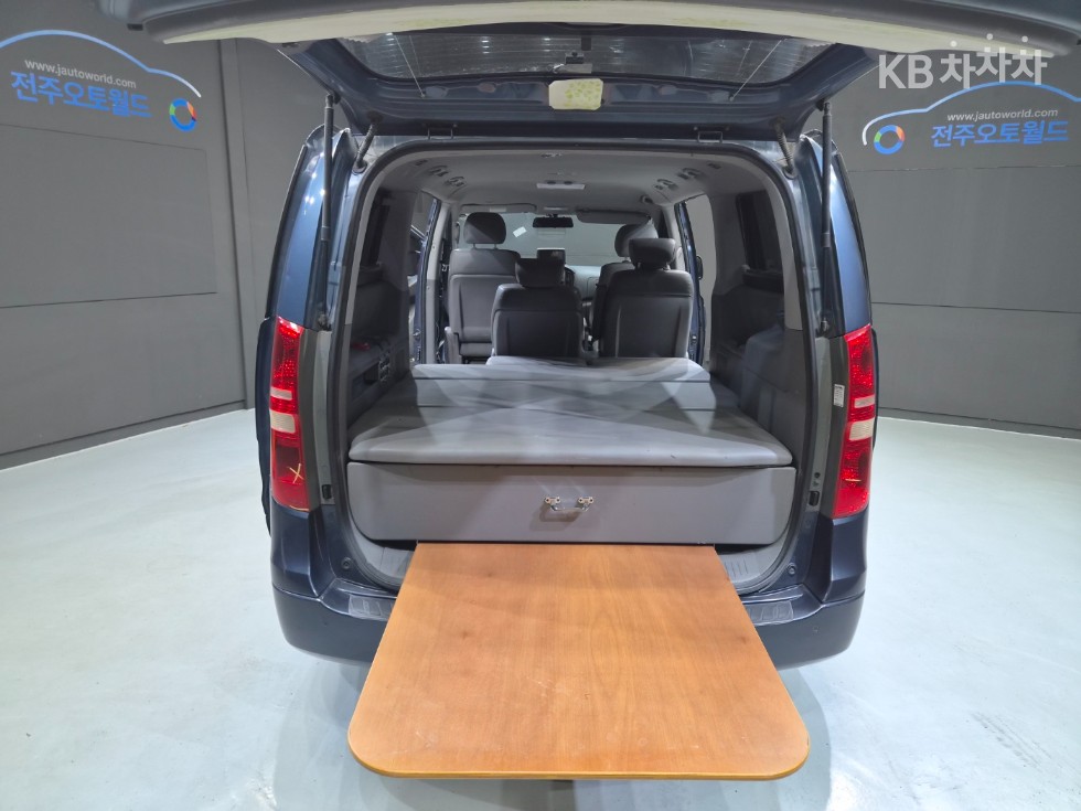 Hyundai Starex — miniaturë 14