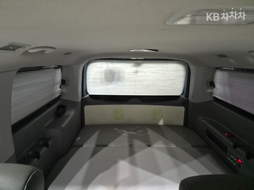 Hyundai Starex — miniaturë 17