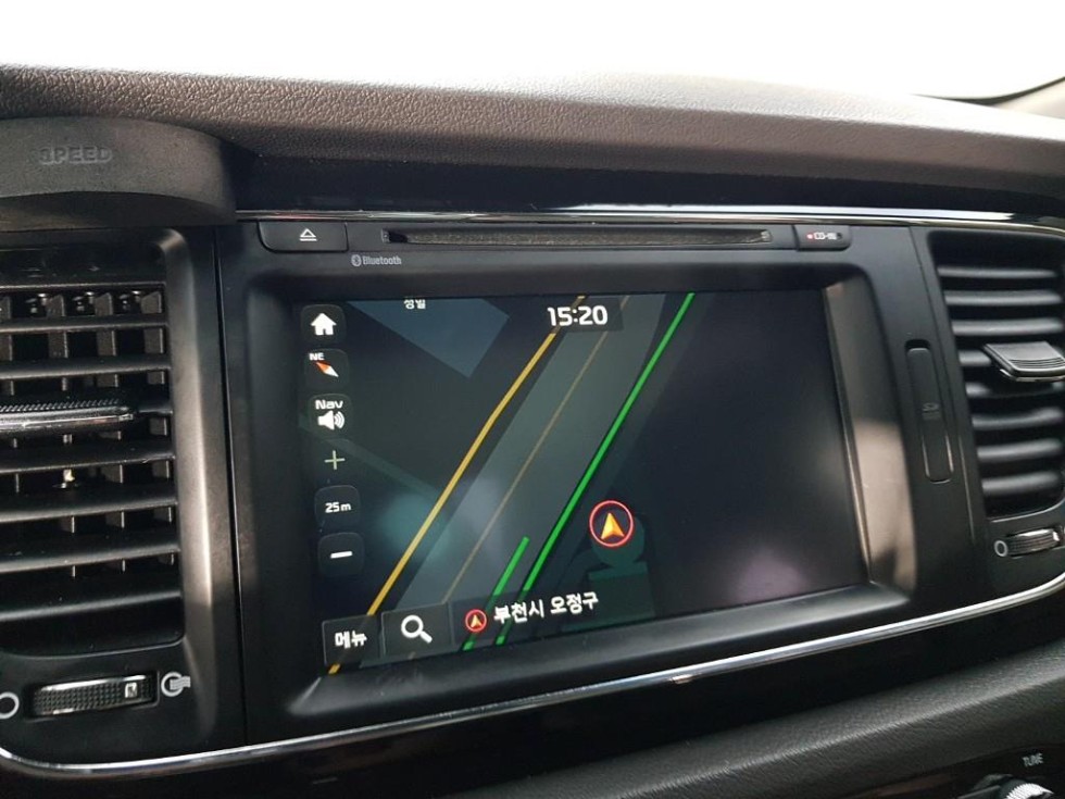 Kia Carnival — miniaturë 14