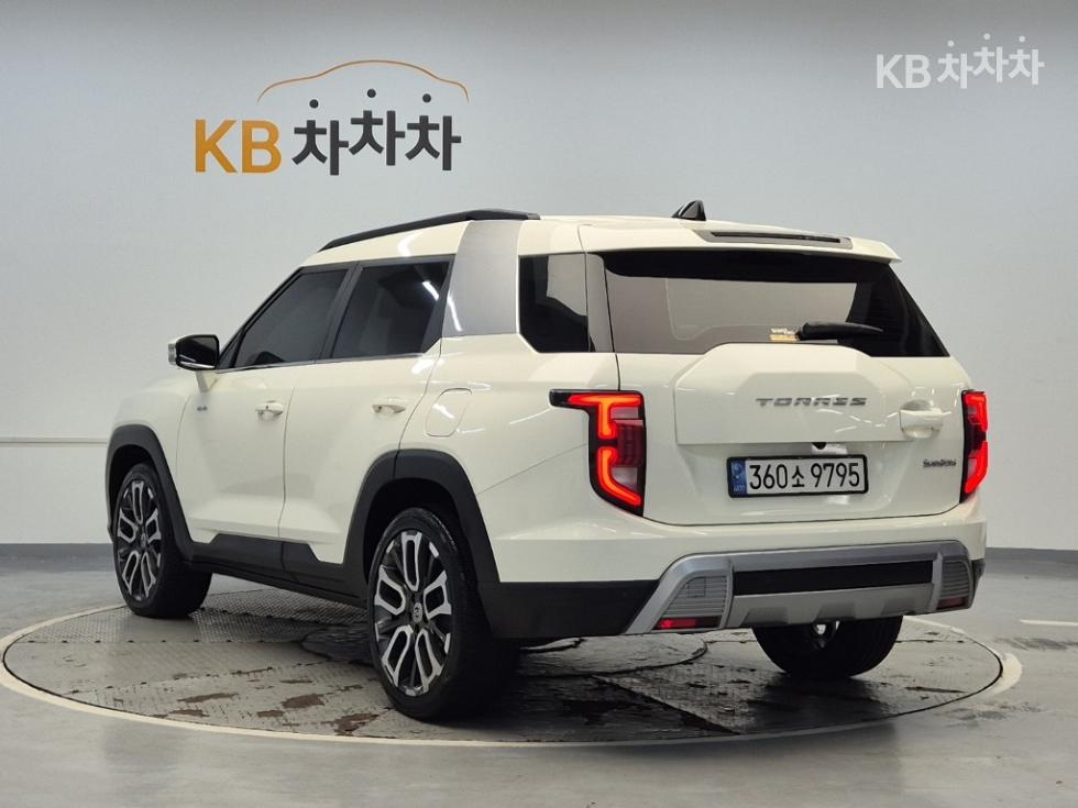 SsangYong Torres — miniaturë 2