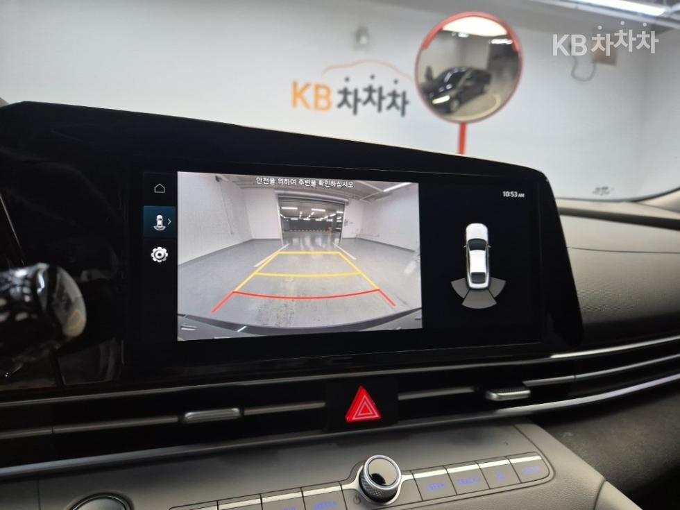 Hyundai Elantra — miniaturë 14