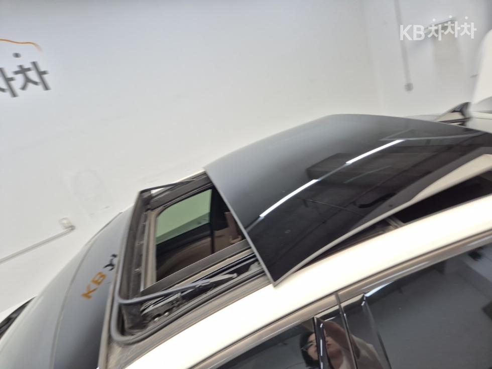 Kia K8 — miniaturë 13