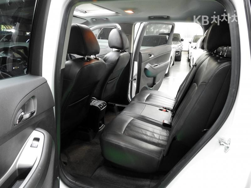 Chevrolet Orlando — miniaturë 8