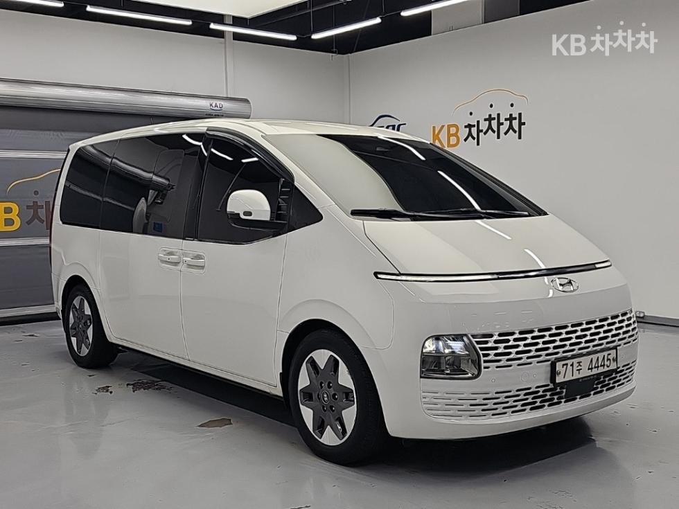 Hyundai Staria — miniaturë 4