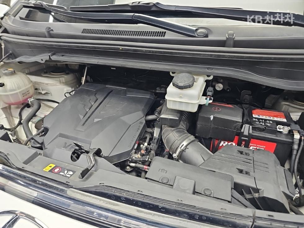 Hyundai Staria — miniaturë 5