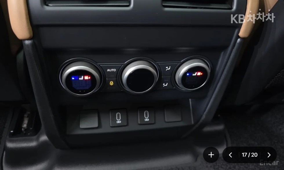 Land Rover Defender — miniaturë 17