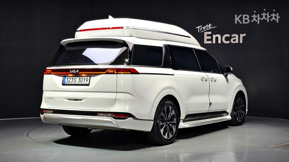 Kia Carnival — miniaturë 30