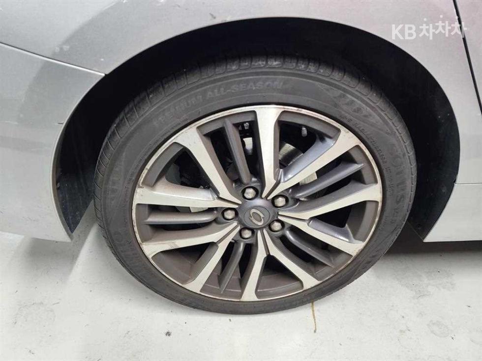 Renault Samsung SM7 — miniaturë 18