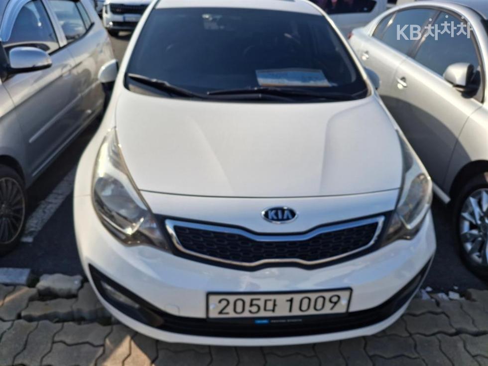 Kia Pride 1.6 gdi  sedan  prestige — foto 1