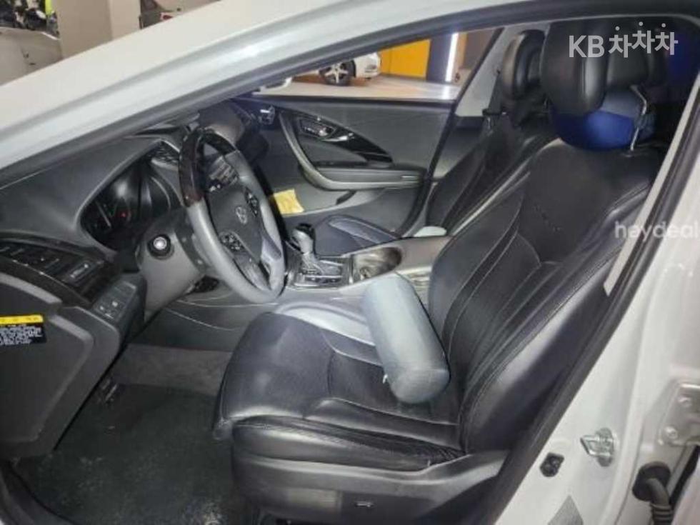 Hyundai Grandeur — miniaturë 3
