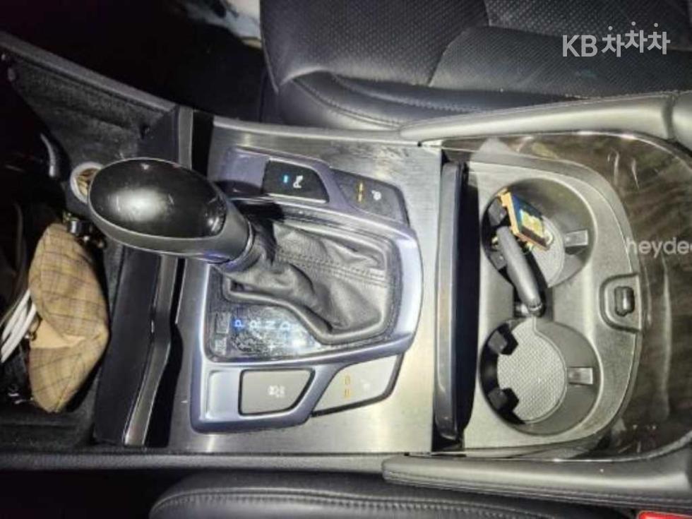 Hyundai Grandeur — miniaturë 7