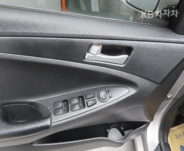 Hyundai Sonata — miniaturë 12