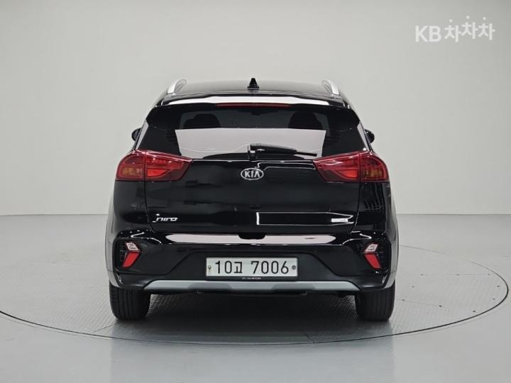 Kia Niro — miniaturë 3