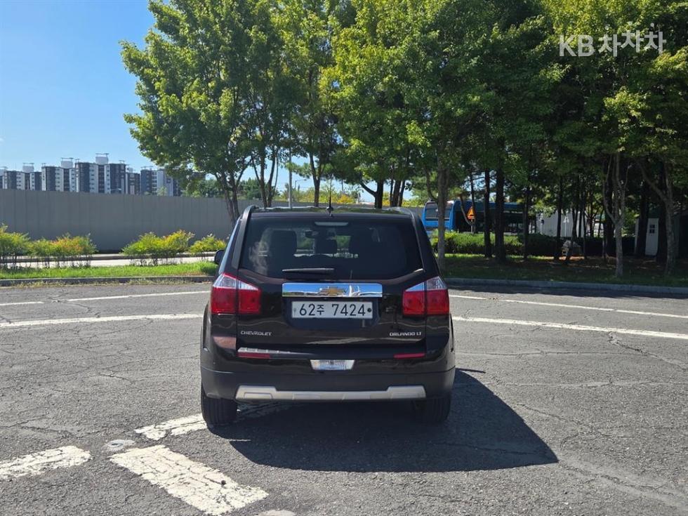 Chevrolet Orlando — miniaturë 4