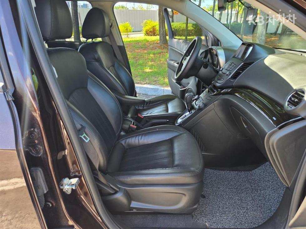 Chevrolet Orlando — miniaturë 13