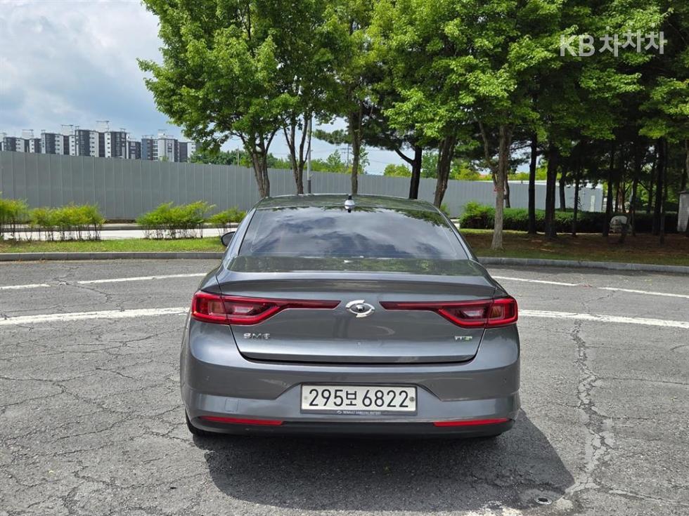 Renault Samsung SM6 — miniaturë 4