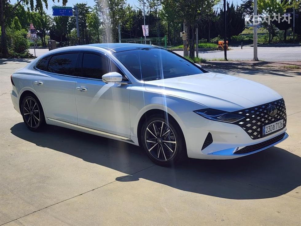 Hyundai Grandeur — miniaturë 2