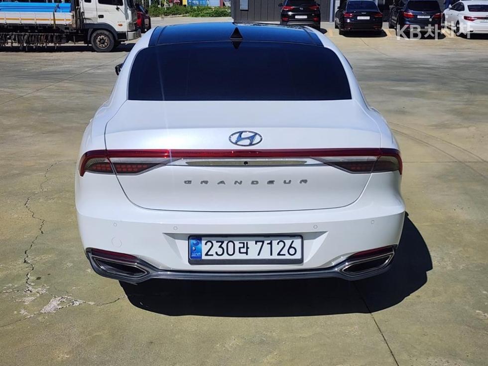 Hyundai Grandeur — miniaturë 4