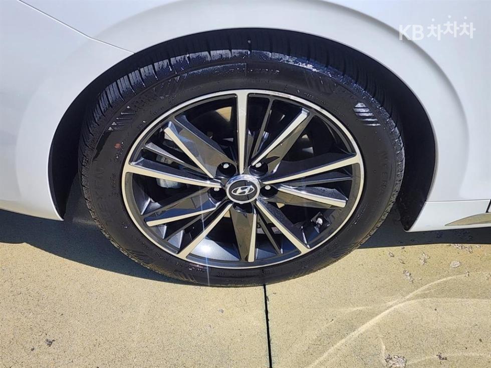 Hyundai Grandeur — miniaturë 7