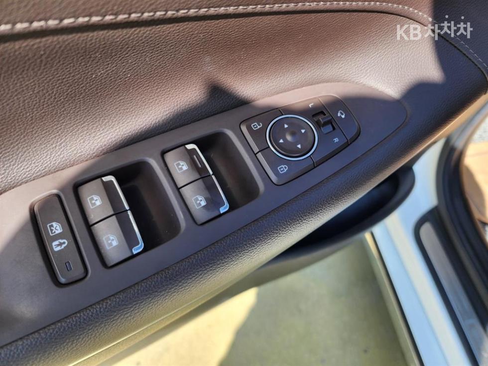 Hyundai Grandeur — miniaturë 13