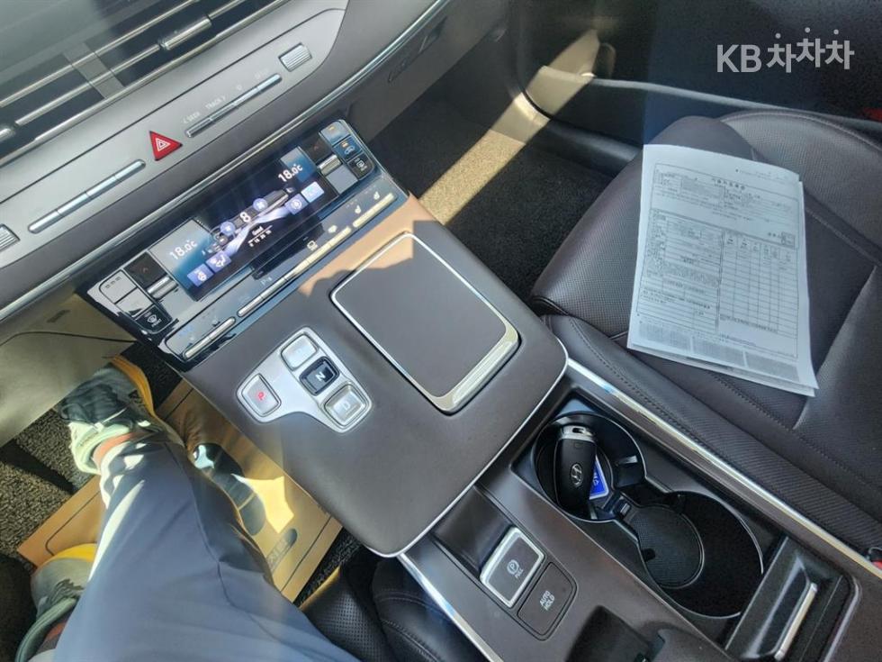 Hyundai Grandeur — miniaturë 20