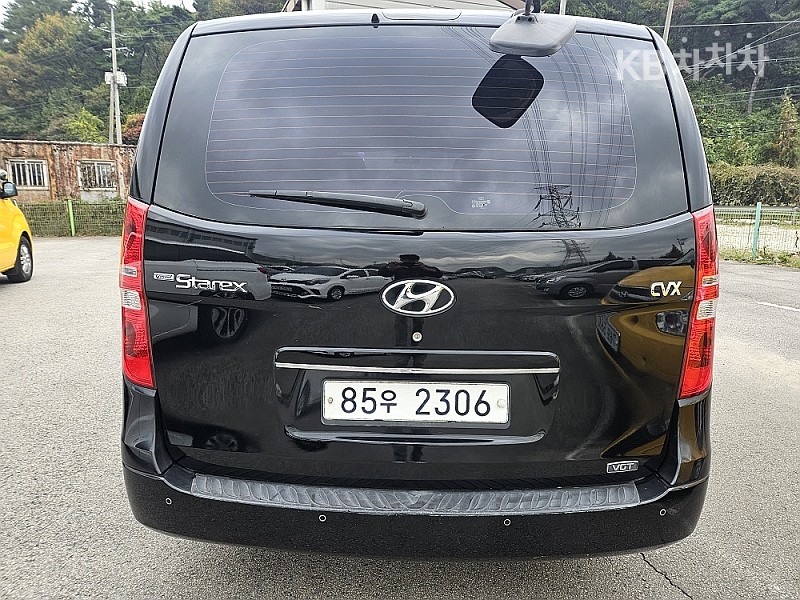 Hyundai Starex — miniaturë 4