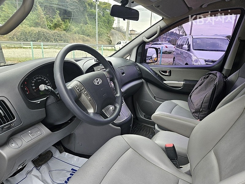 Hyundai Starex — miniaturë 7