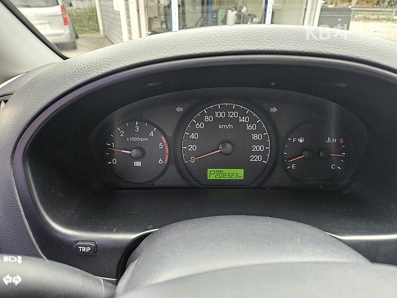 Hyundai Starex — miniaturë 5