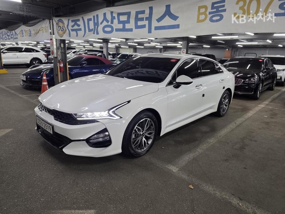 Kia K5 — miniaturë 2