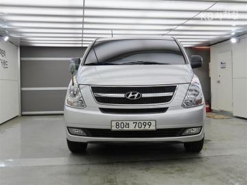 Hyundai Starex 5인승 밴 CVX 디럭스 — foto 1