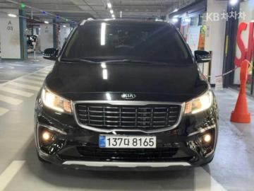 Kia Carnival 9  seats 2.2  diesel  prestige — foto 1